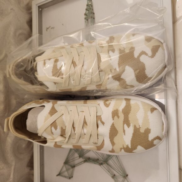 J/Slides Urban Sport NWB Hattie Sneakers, Beige Camo Knit 8.5. NIB - Picture 5 of 10